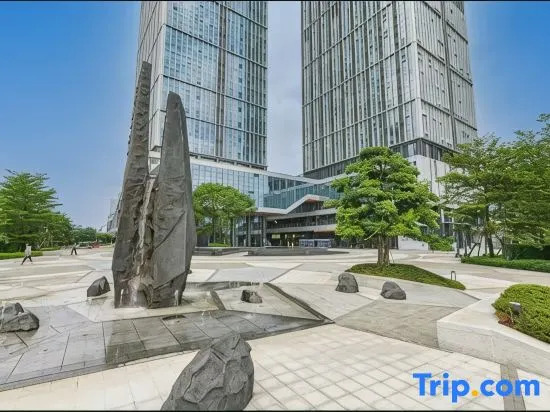 Yuetu Qianbo Homestay (Shunde Overseas Chinese Town Happy Coast Branch)