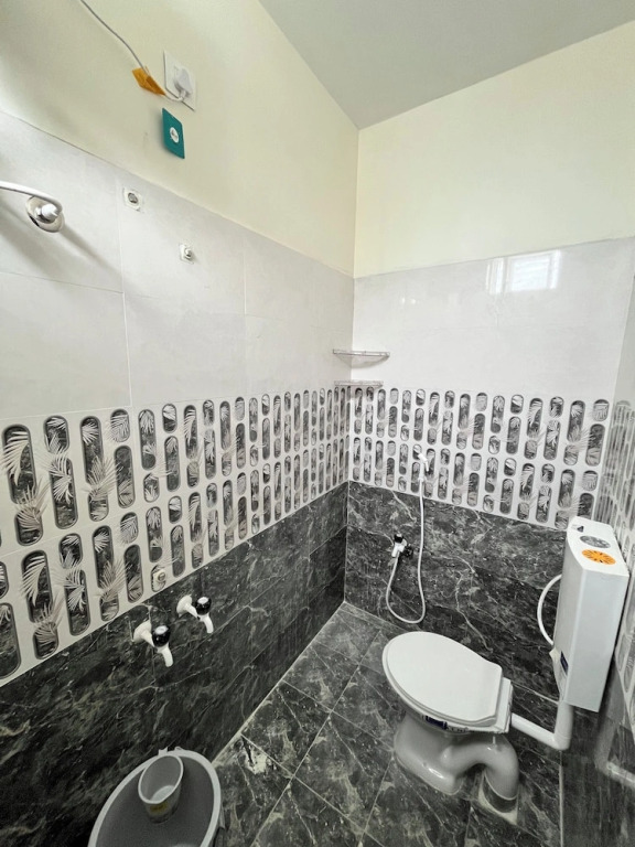 Raha Rooms