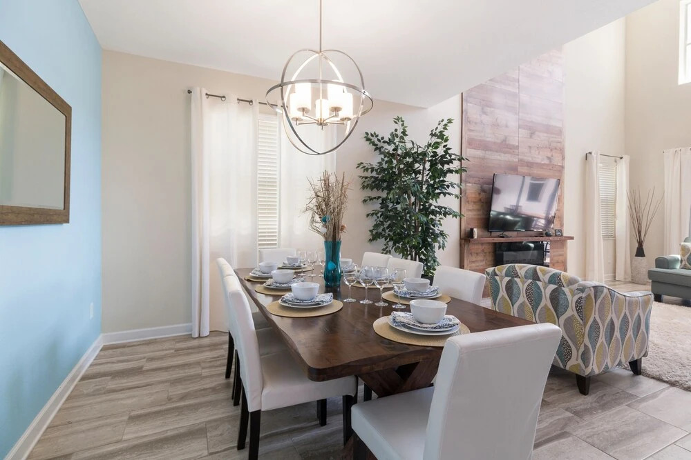 Storey Lake - 4777 Kings Castle Circle