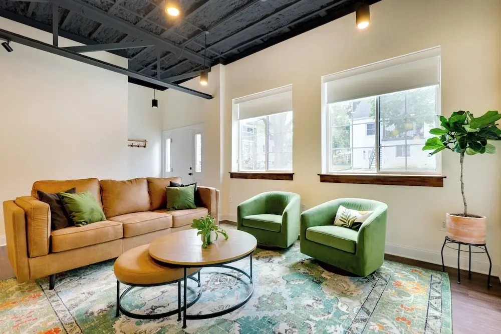 Modern Harrisonburg Home - 2 Mi to Jmu!