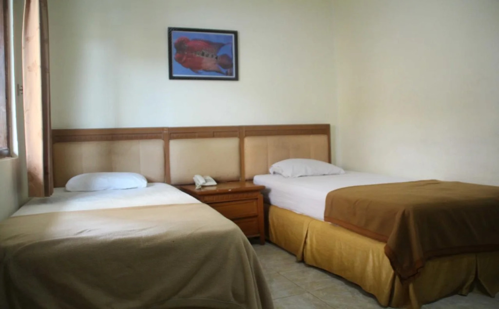 Top Star Hotel