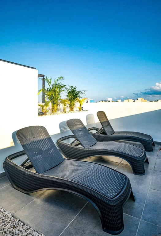Condo Arena - Rooftop with Ocean Views - At Arenis Condos