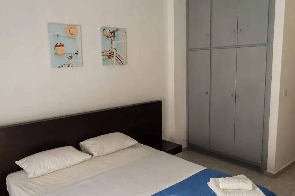 Polykratis Rooms