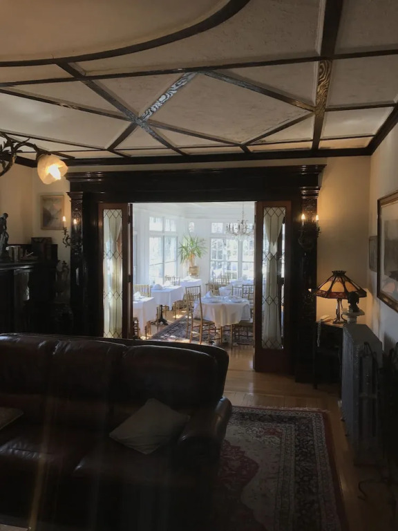 Edgewood Manor