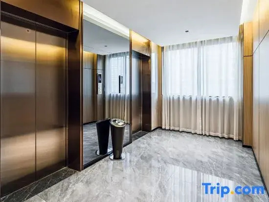 Yeste International Hotel (Qinzhou Pubei Aoyuan Zhengwuzhongxin)