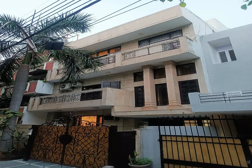 Mintstar Apartment And Suites