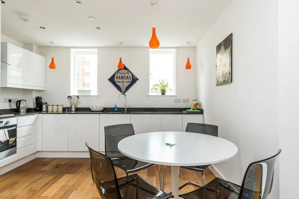 NEW Modern 2BD Flat in Shoreditch With Balcony