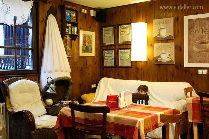 Hostal Vidaller