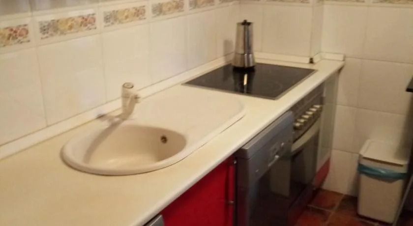 Avila Flats Soterraña "Plaza del Ejercito"