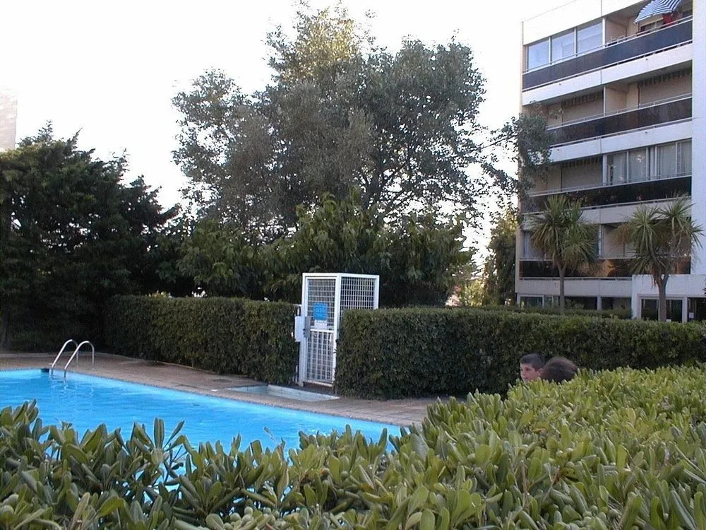 Studio moderne à la plage