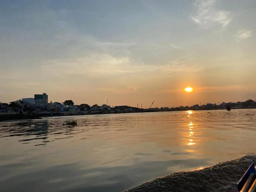 Mekong Farmstay CanTho - C.R Floating Market