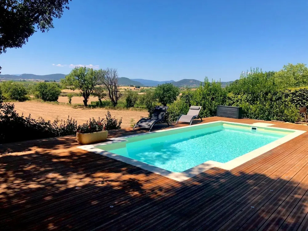 Charming villa with private pool and phenomenal views