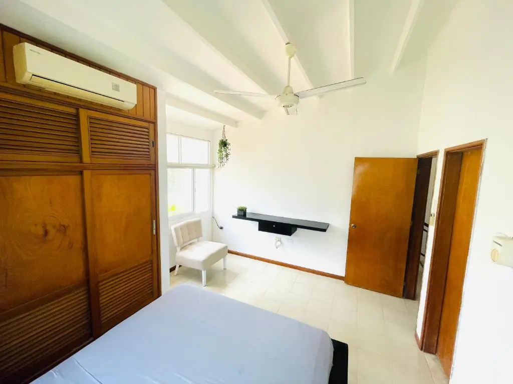 Uchuva beach house