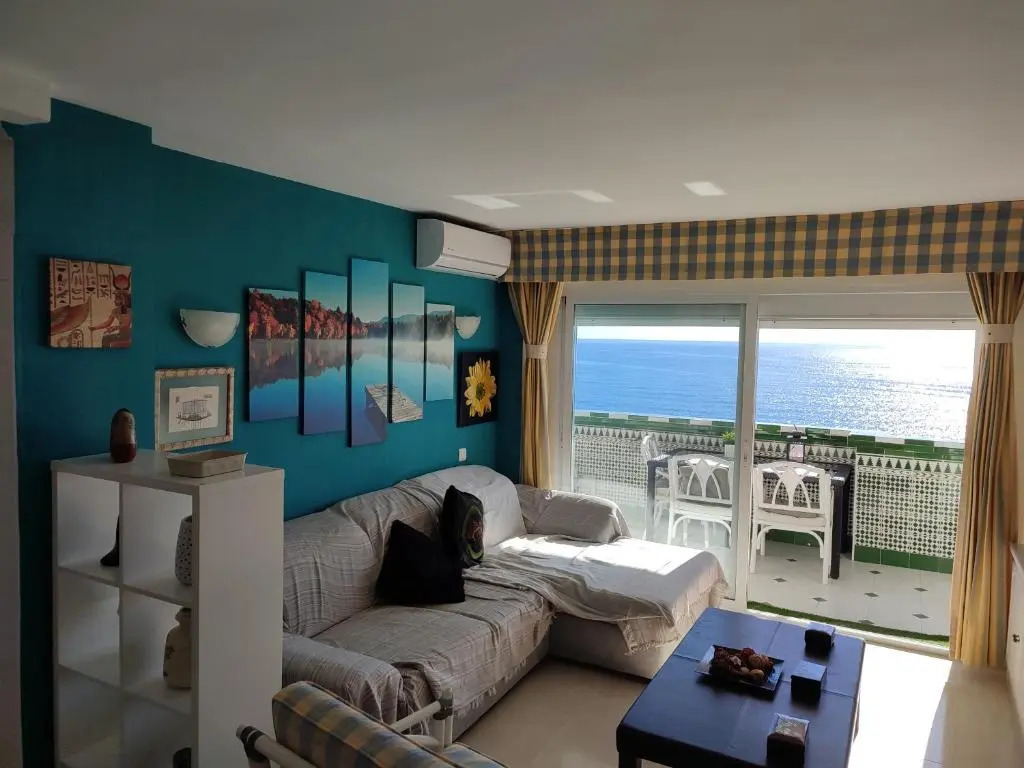 Apartamento en playa semi-privada