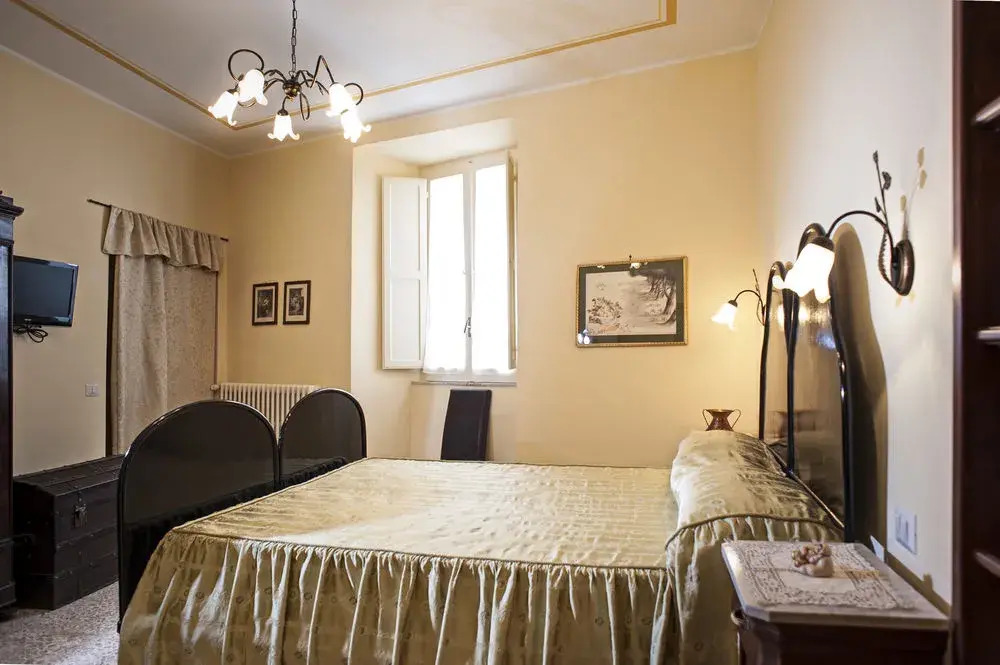 Il Falconiere