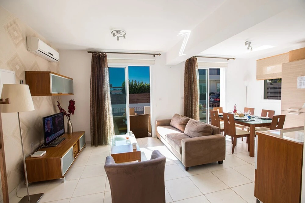 Luxury 2 Bedroom Villa With Private Pool, Paralimni Villa 1240