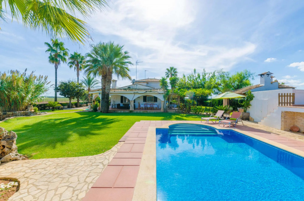 Villa Santa Eulalia Petit