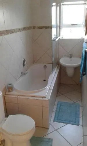 Ocean View Holiday Apartment 4