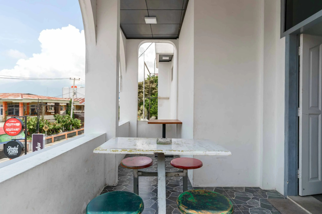 Urbanview Hotel Ananda Syariah by RedDoorz