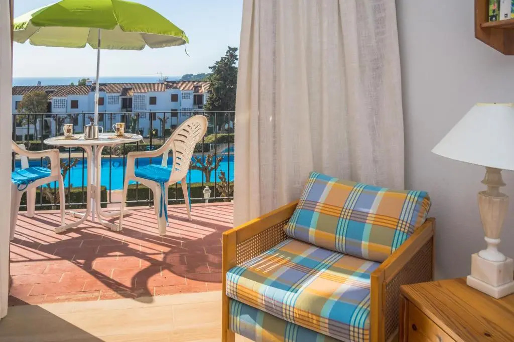 M-1 CALELLA DE PALAFRUGELL 4 PAX