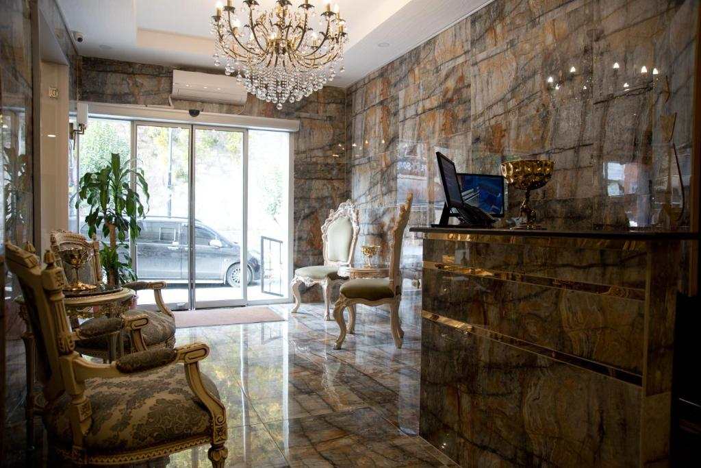 Mavi Guest House