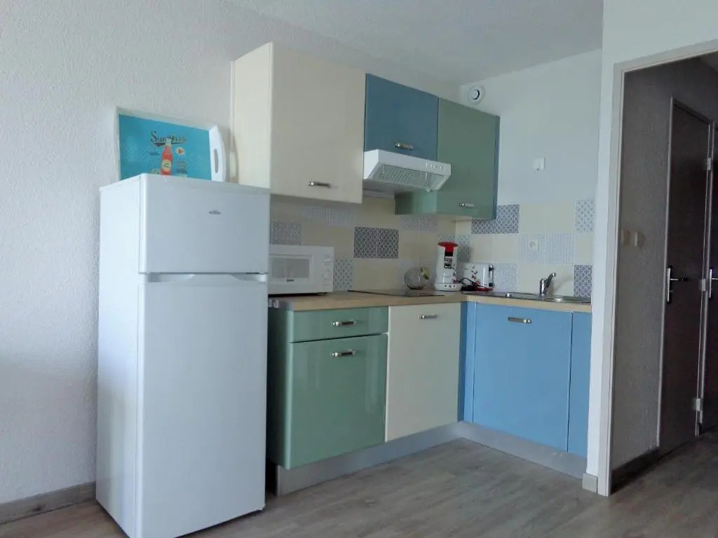 Studio 1ere Ligne Mer Avec Pkg Quartier Corniche