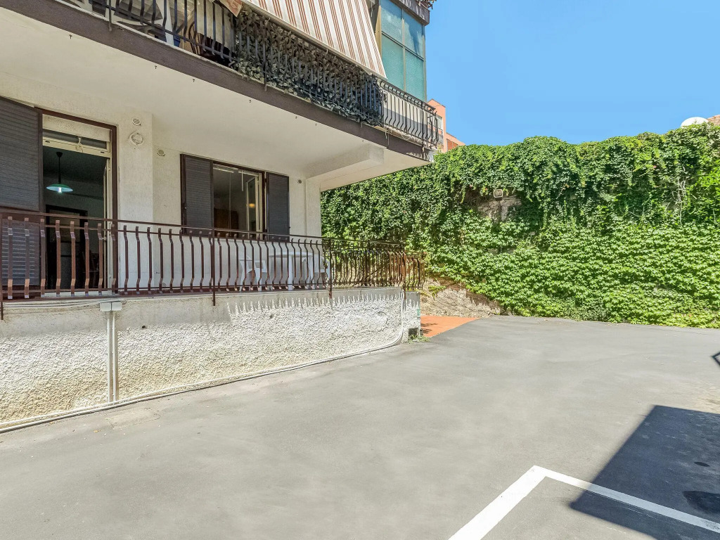 Scenic Holiday Home in Acicastello near Acitrezza Sea