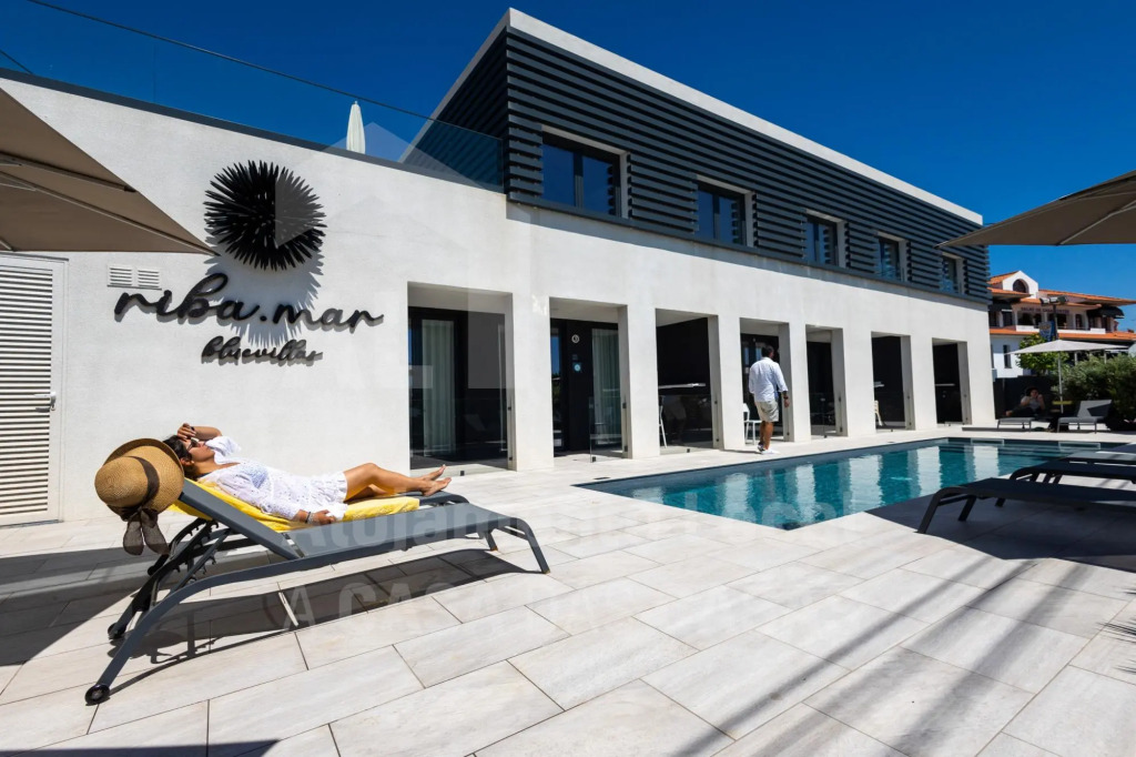 Riba mar Bluevillas 3 by Acasadascasas