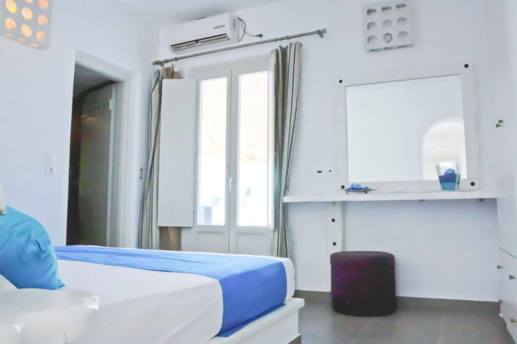 Drosostalides Suites