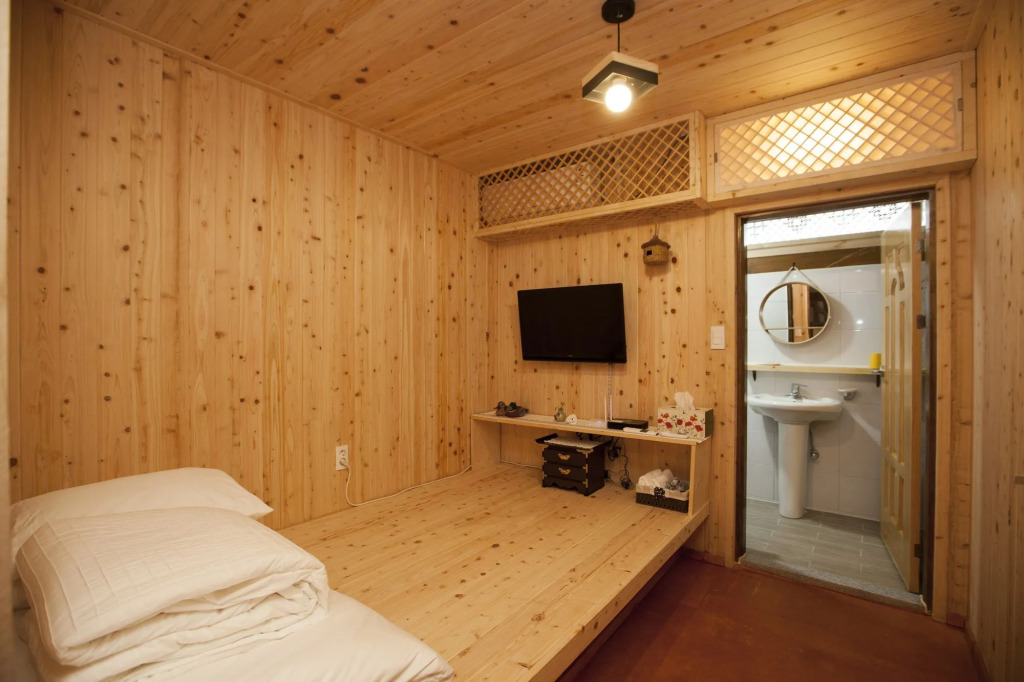 The Hanok
