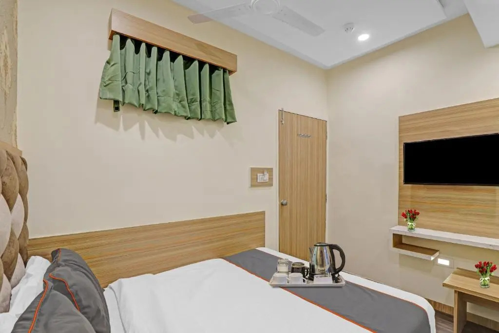 Collection O Hotel Stay Inn