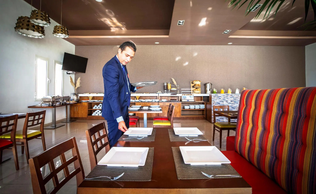 Relax Hotel Kenitra