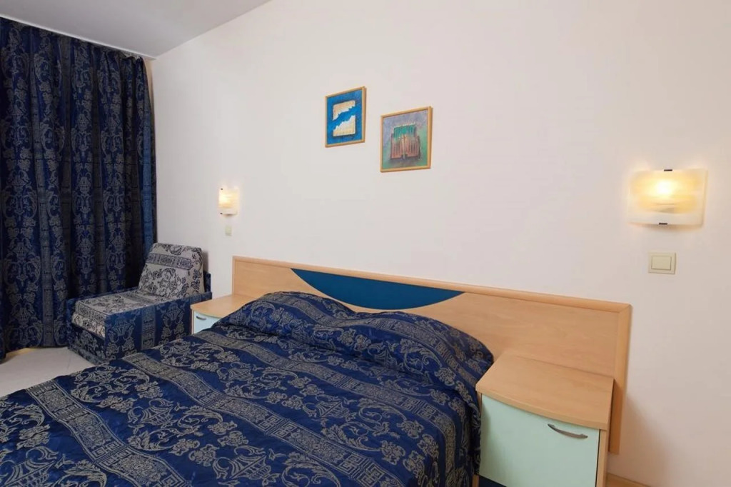 Blue Bay Hotel