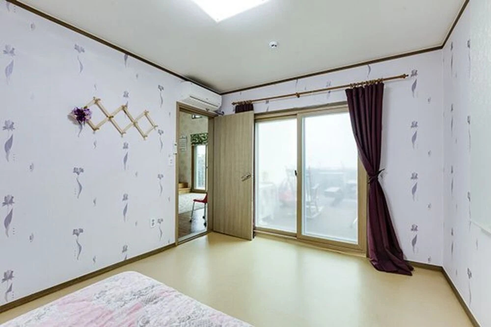 Gangneung Gyeongpo Cabin Pension
