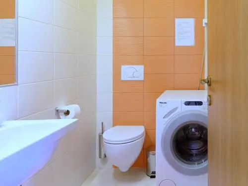 Apartment Enrico - Two Bedroom Apartment with Balcony