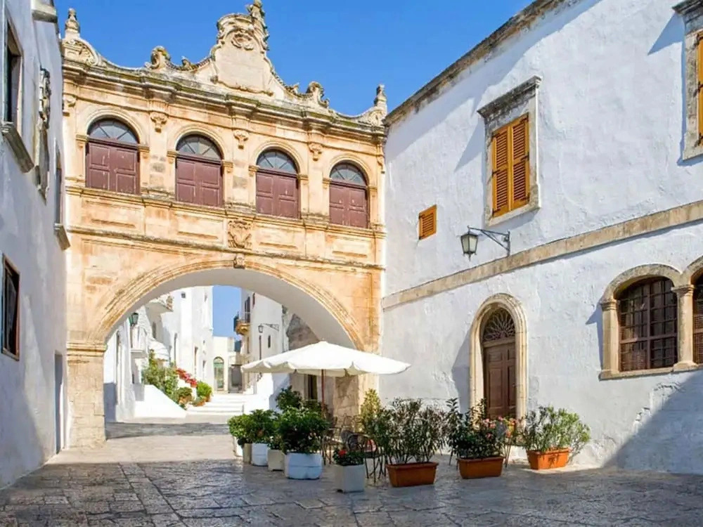 Villa in Ostunis White City
