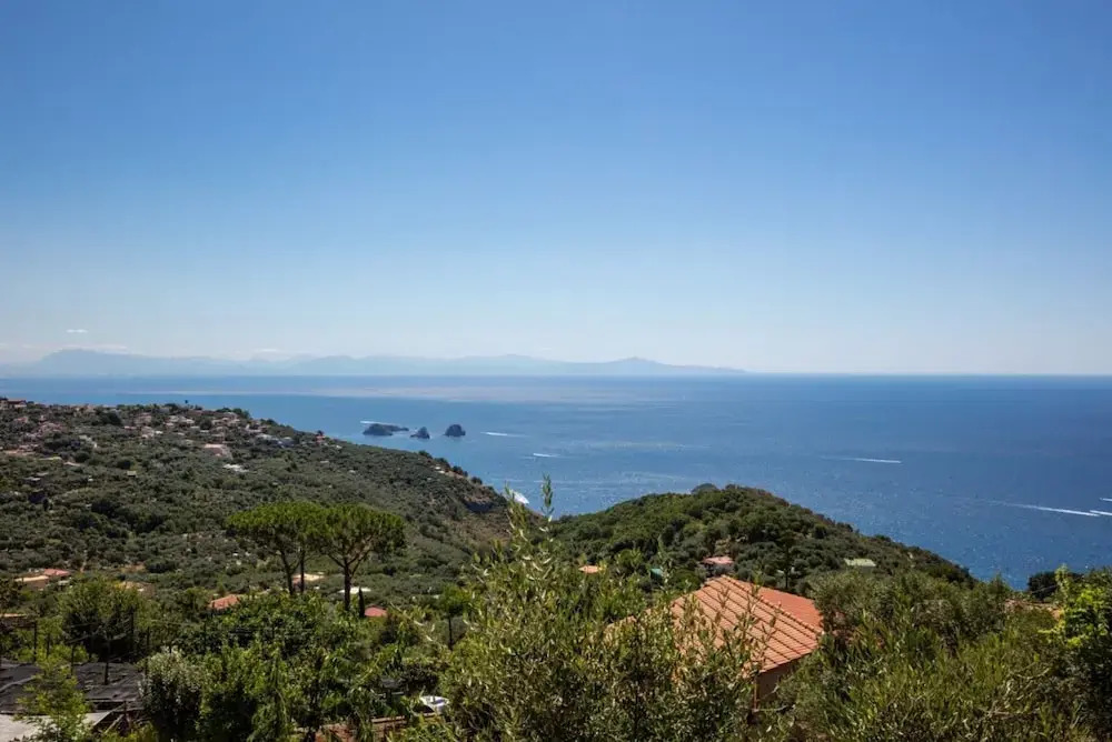 GECA'S House - Panoramic sea view studio