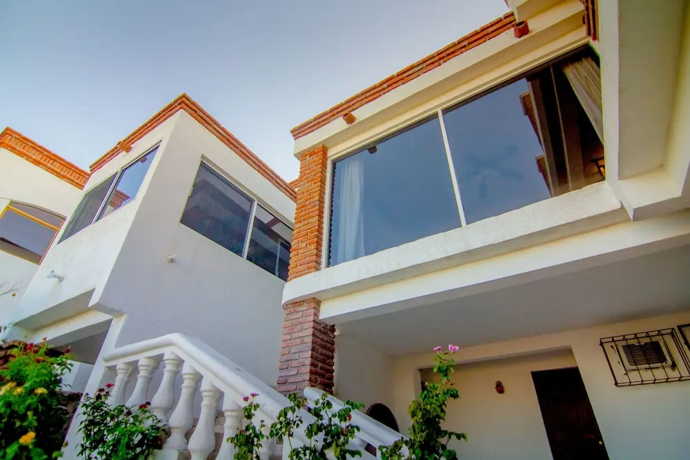 Caracol Peninsula 320 - 3 Br apts