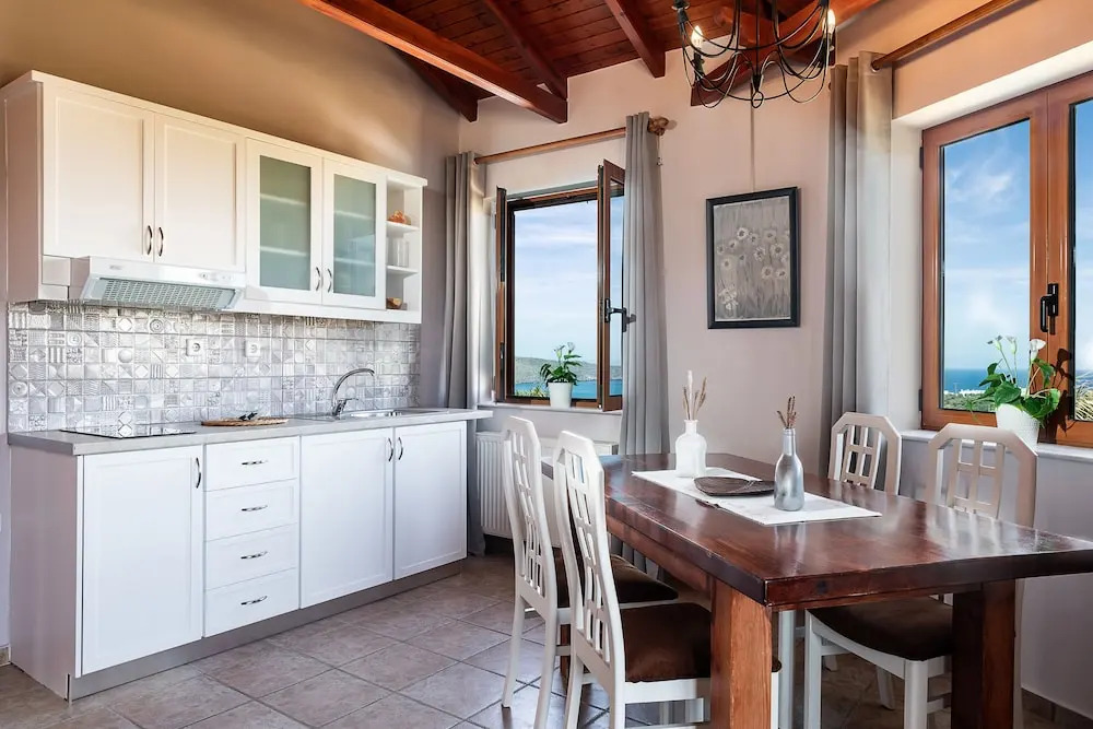Andromia Studios & Apartments