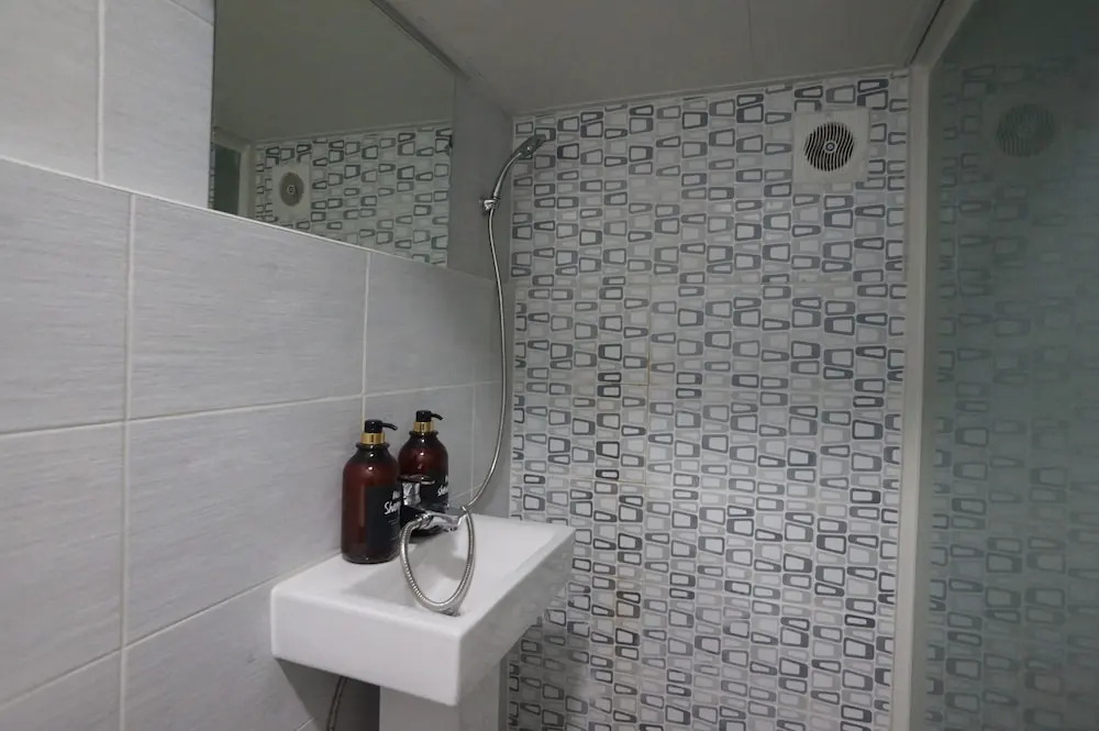 Blue Mansion Guesthouse