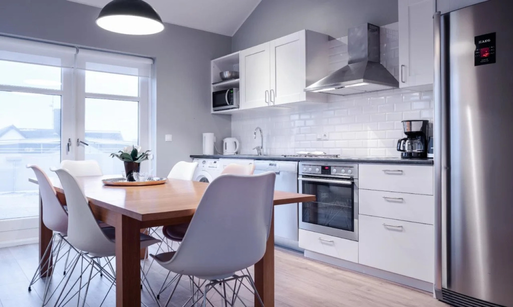 Luna Apartments