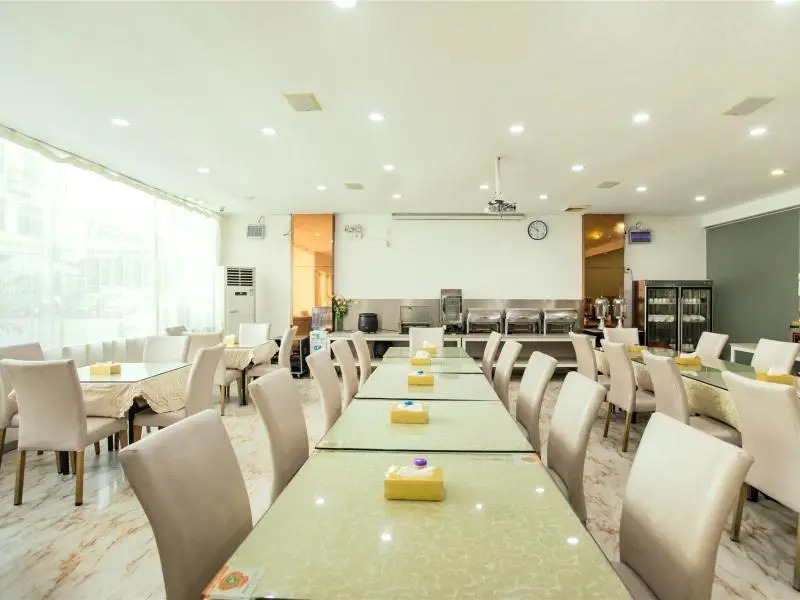 GreenTree Inn Guangzhou Panyu Bus Station Business Hotel