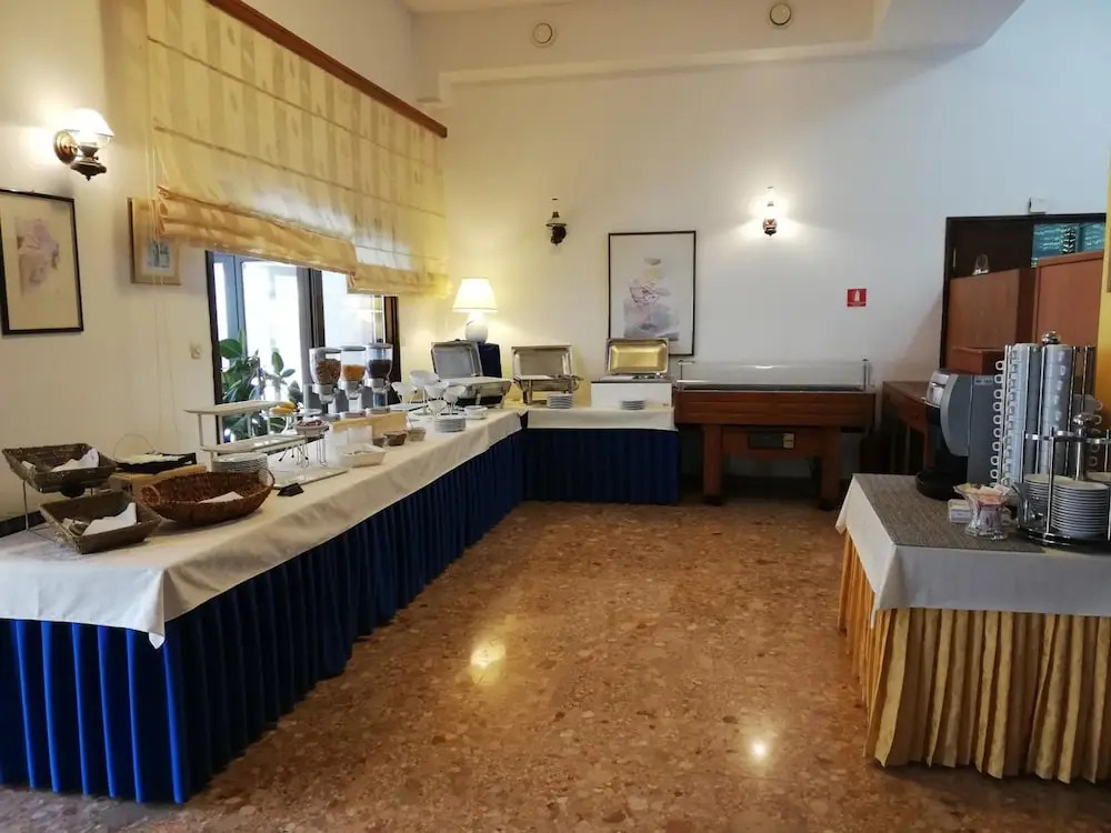 Hotel Carmen