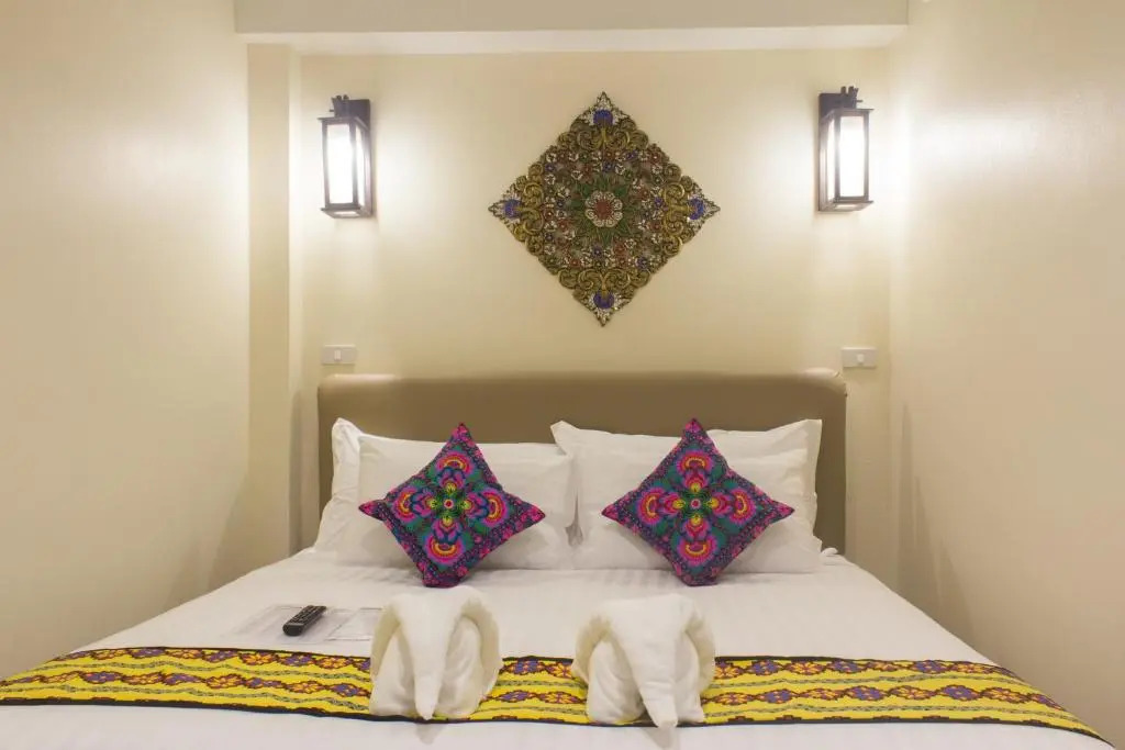 Suan Dok Gate Guesthouse