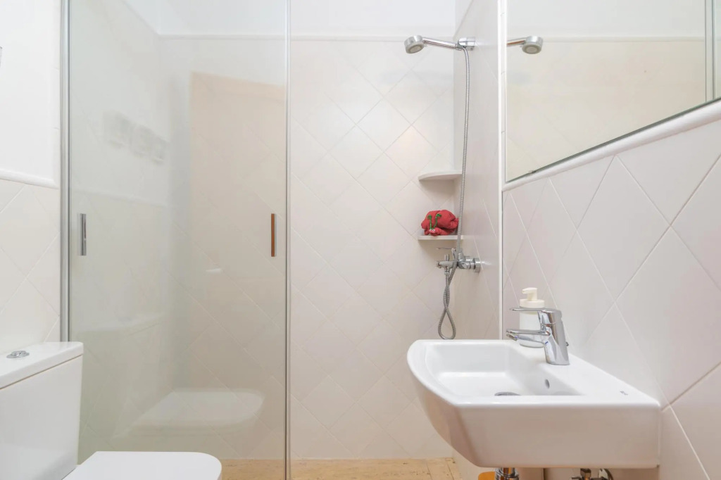 SES FONTS C25 - Charming flat with shared pool and close to the beach Free WiFi