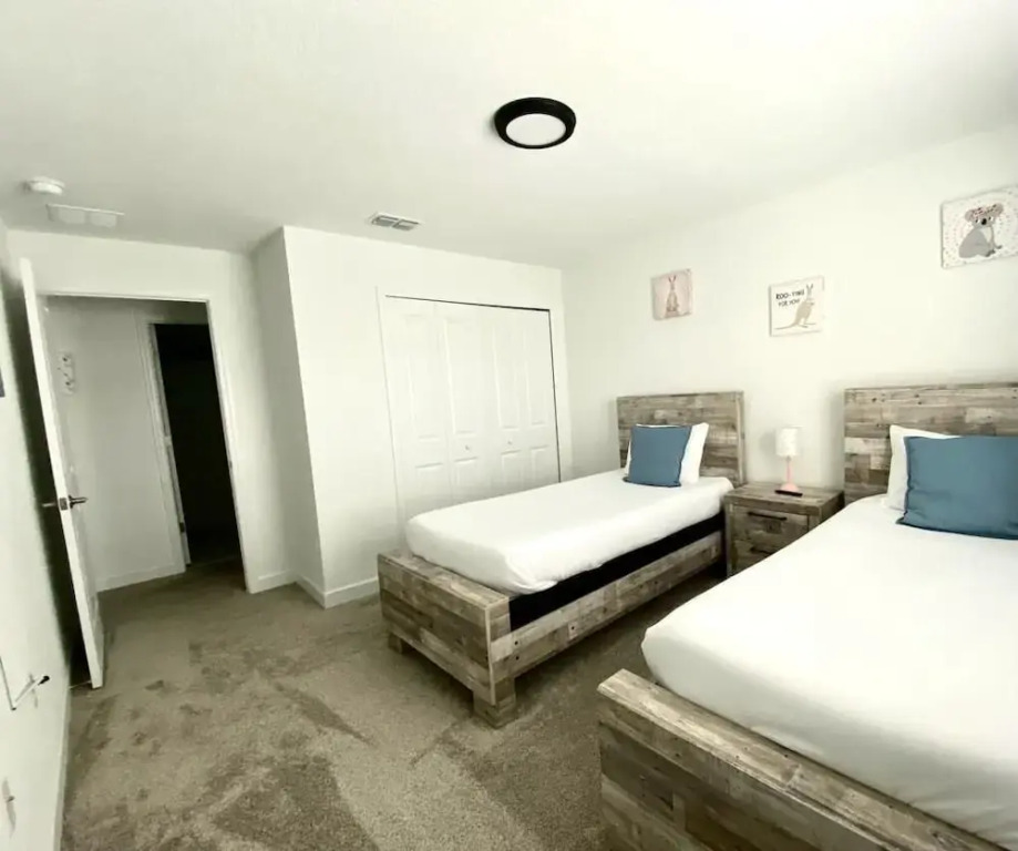 4br/3ba Private Pool Storey Lake Resort Best Location Near Disney!