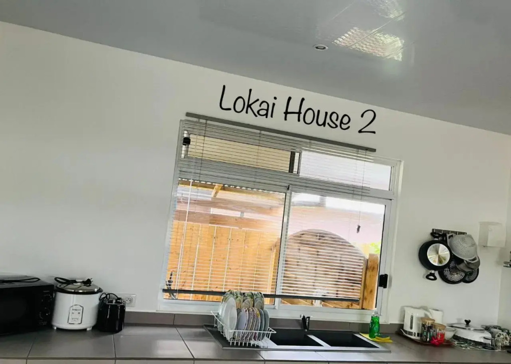 Lokai house
