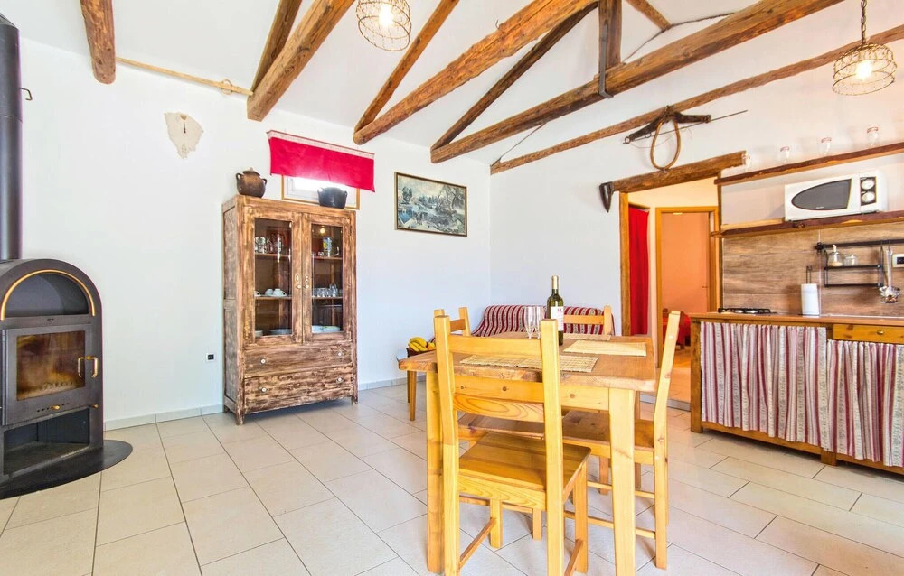 Beautiful Home in Pula With Wifi and 3 Bedrooms