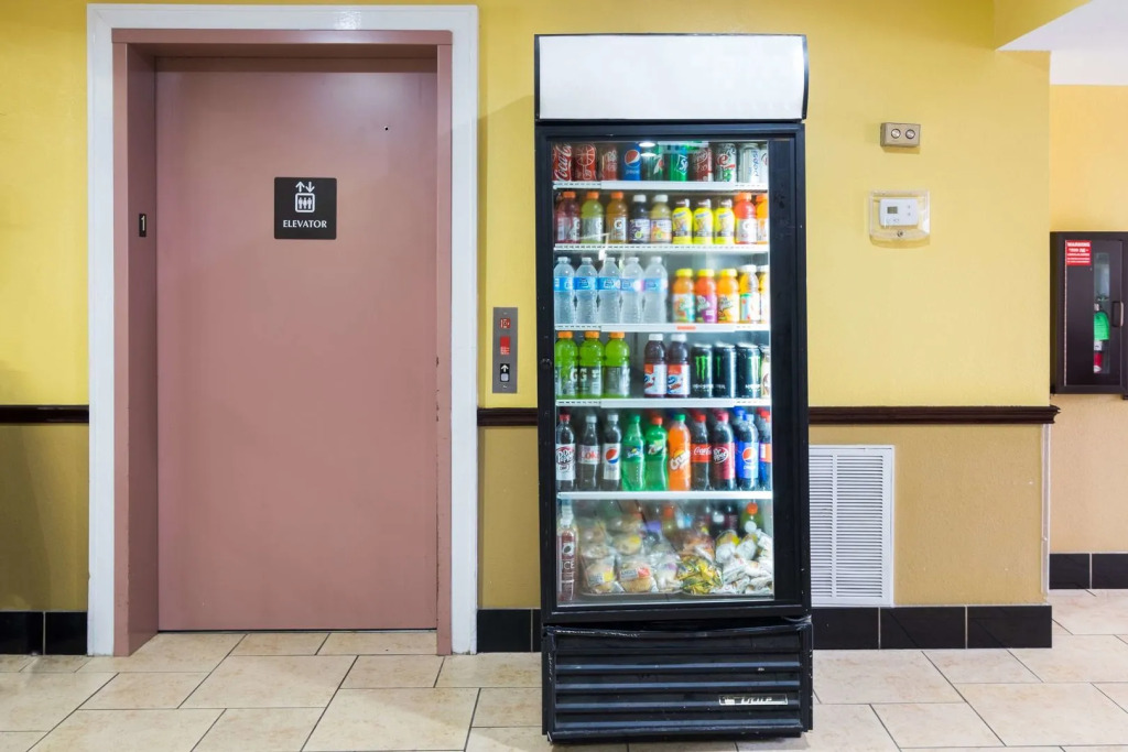 GreenTree Inn - IAH Airport JFK Blvd