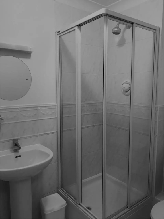 Churchill Way Suite